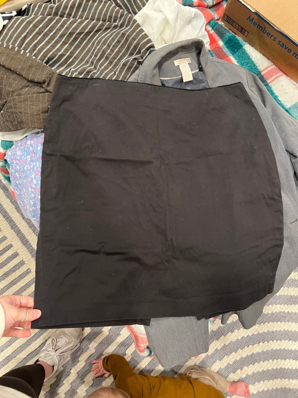 Classic Black Women's Straight Skirt - Unbranded